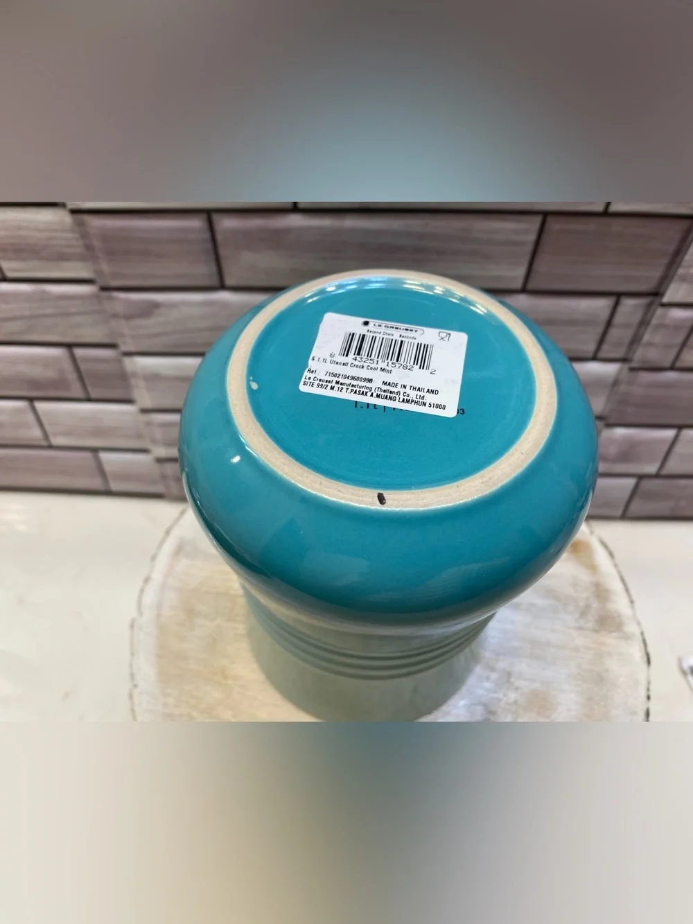Le Creuset ❤️Stoneware 1.1L Utensil  Crock Cool Mint  NWT